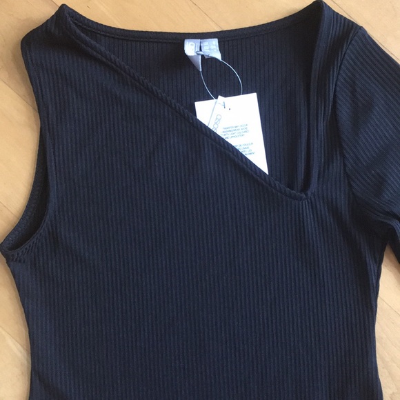 asos one shoulder one arm black ribbed bodysuit - Picture 9 of 16